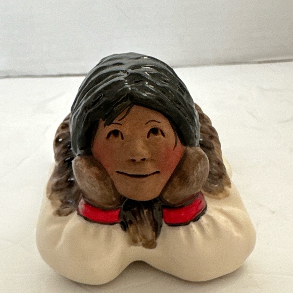1972 C. Alan Johnson Alaskan "Emma" T 445 Figurine - Picture 1 of 9